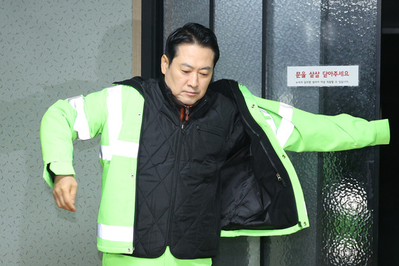 봉사활동 나서는 장동혁 대표