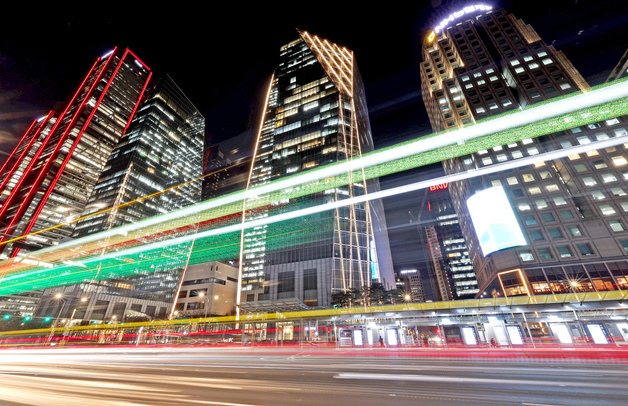 연봉 74억 받은 '이 직원'…대표보다 높은 증권가 연봉킹 쏟아졌다