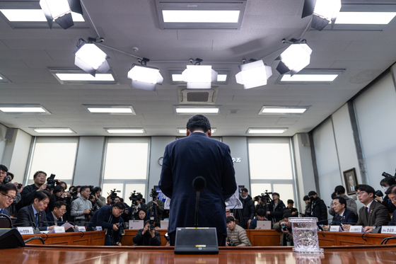 취임 후 첫 기자회견하는 정청래 민주당 대표