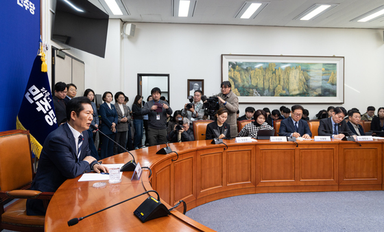 정청래 대표 "새해 1호 법안은 2차 특검"