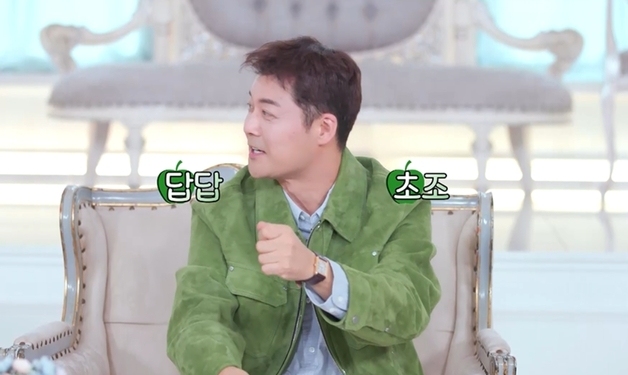 전현무 "지퍼 내릴때보다 올릴때 뒤태 더 잘보여" 솔직 고백