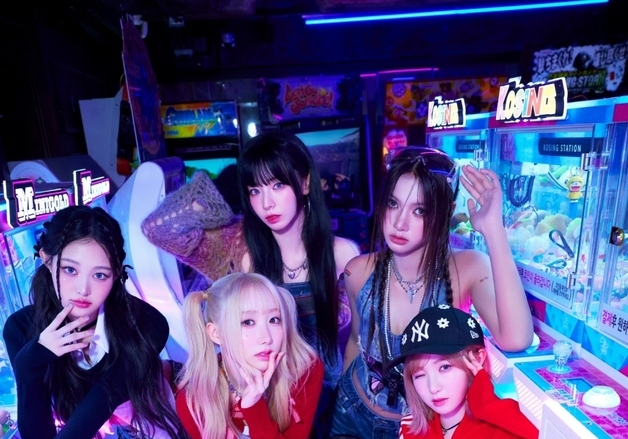 올해만 세번째 컴백…'김재중 걸그룹' 세이마이네임, 대세 굳히기