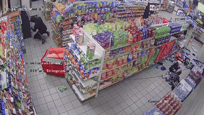 美편의점 ATM 통째로 뜯어간 도둑들…계획은 훌륭했으나 [영상]