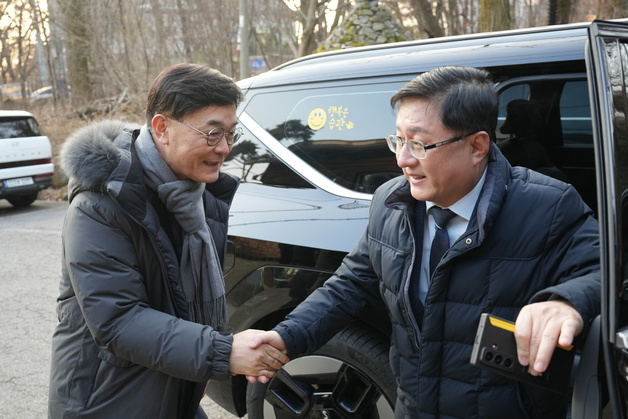 설연휴 국립공원 안전인력 4833명 배치...샛길·음주 단속 강화