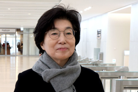 두 번째 특검 조사 마친 김기현 의원 부인