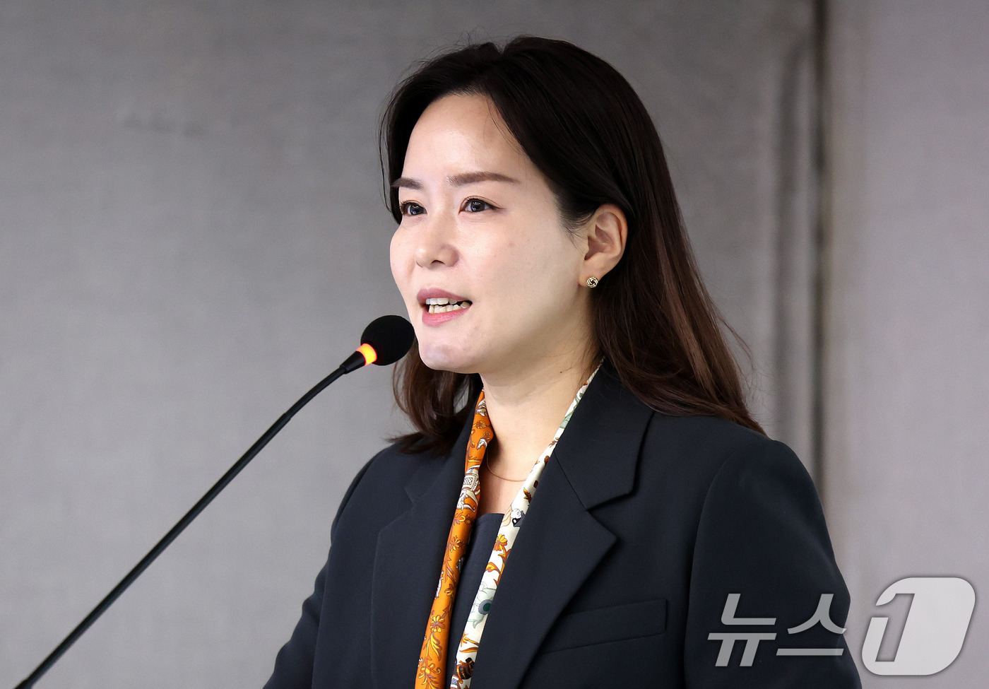 (서울=뉴스1) 박지혜 기자 = 이주영 개혁신당 의원이 27일 서울 서초구 가톨릭대학교 성의교정 성의회관에서 열린 대한전공의협의회-보건복지부 정책 간담회를 찾아 인사말을 하고 있다 …