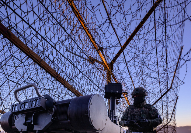 [희망2026]철책 근무 이상무