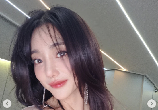 45세 바다, 갈수록 어려지네…S.E.S. 시절 되돌린듯한 인형 미모 [N샷]