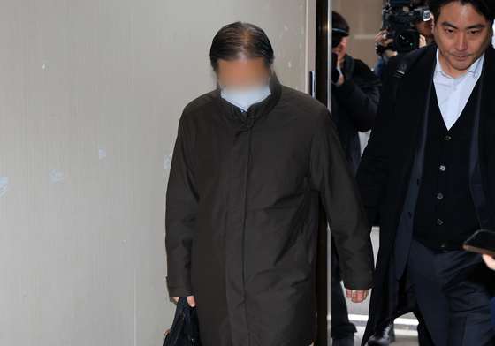 통일교 부산·울산 전 지회장 경찰 출석