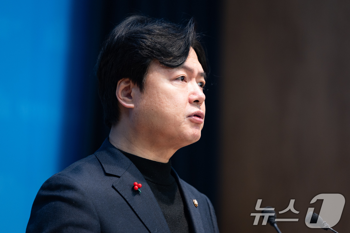 (서울=뉴스1) 유승관 기자 = 김현정 더불어민주당 원내대변인이 28일 서울 여의도 국회 소통관에서 통일교 특검 관련 등 현안 브리핑을 하고 있다. 2025.12.28/뉴스1