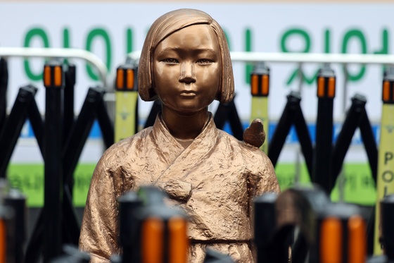 '위안부 합의' 10년…한일, 훈풍 불지만 과거사 문제는 여전히 제자리