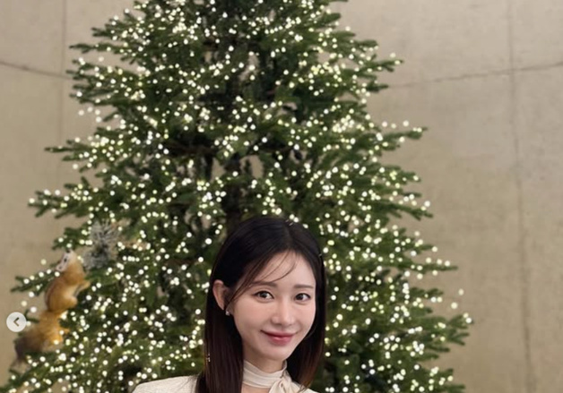 '돌싱맘' 한그루, 확 달라진 비주얼…미모 물올랐네 "내 선물은"