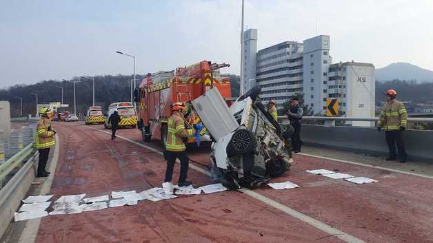강원 곳곳서 교통사고 잇따라…1명 숨져