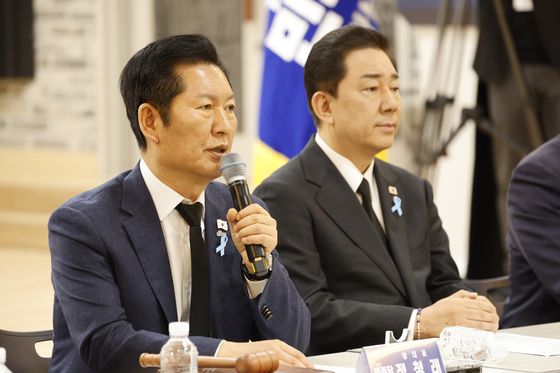 정청래 대표, 무안 현장 최고위원회의