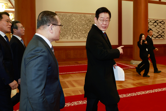 이재명 대통령, 청와대 첫 출근