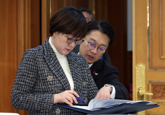 차담 준비하는 김현지 제1부속실장·김남준 대변인