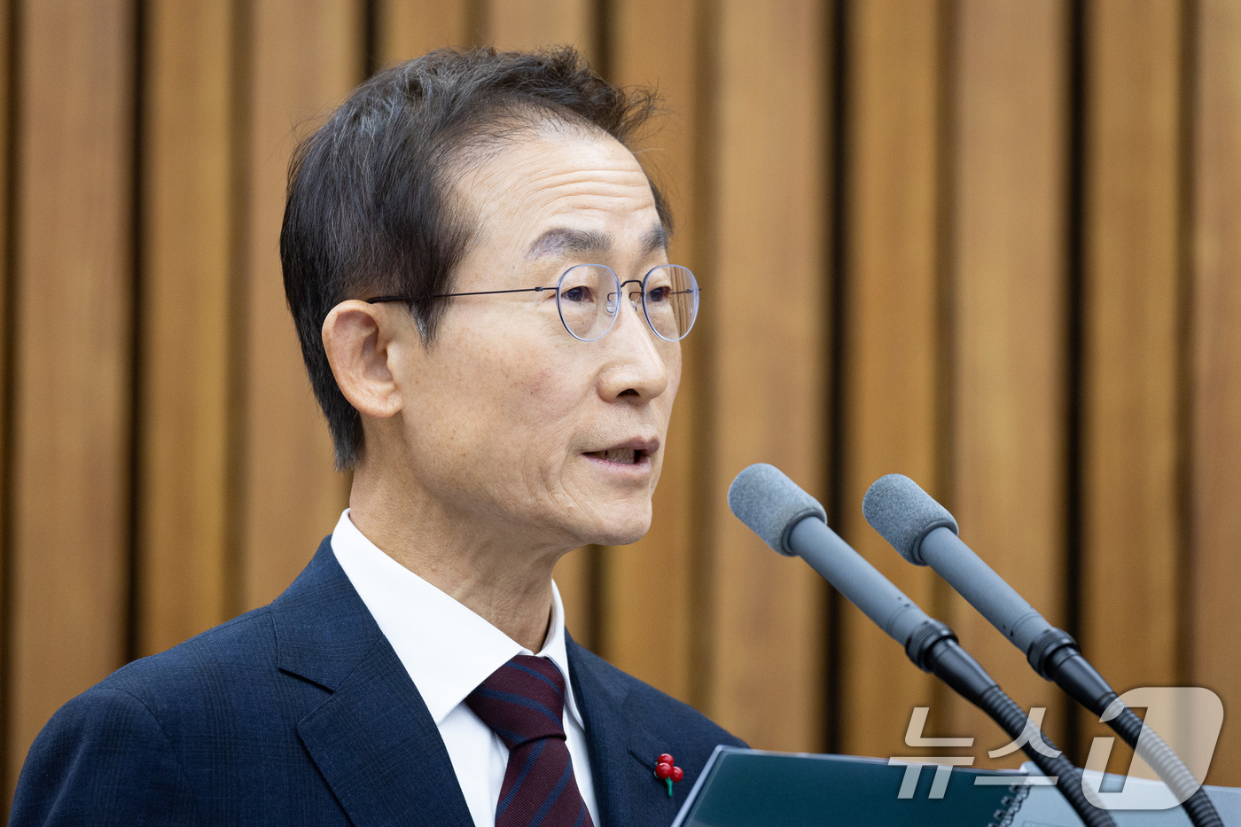 (서울=뉴스1) 유승관 기자 = 김호철 감사원장 후보자가 29일 서울 여의도 국회에서 열린 인사청문회에서 모두 발언을 하고 있다. 2025.12.29/뉴스1