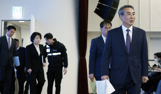 수사 결과 종합 브리핑 나선 김건희 특검