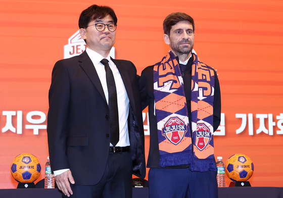 제주SK FC 신임 사령탑에 세르지우 코스타 감독