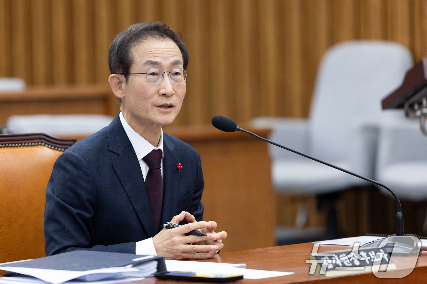 (서울=뉴스1) 이승배 기자 = 김호철 감사원장 후보자가 29일 서울 여의도 국회에서 열린 인사청문특별위원회에 출석해 의원 질의에 답변하고 있다. 2025.12.29/뉴스1