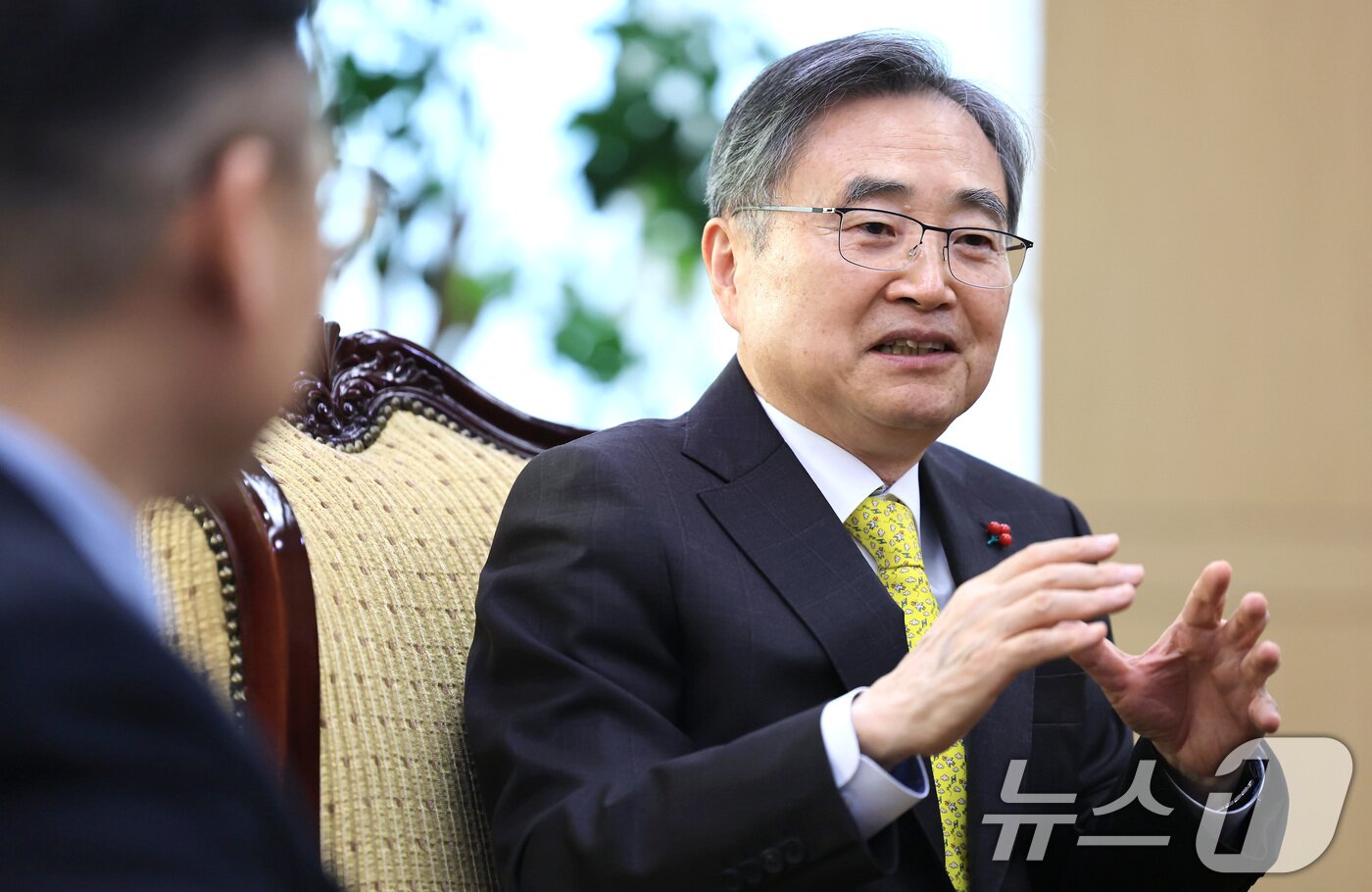 본문 이미지 - 조현 외교부 장관은 "중국에 대한 북한의 의존도는 상당히 높다"라며 "북미·남북 대화 재개를 위해 중국이 건설적 역할을 하도록 지속해서 소통하고 협력할 계획"이라고 밝혔다. 2025.12.29/뉴스1 ⓒ News1 임세영 기자