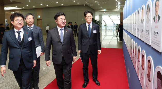 2025 대한민국 안전동행 한마음행사 참석하는 윤호중 행안부 장관