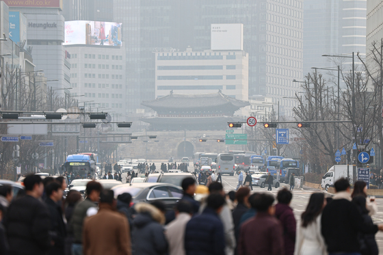서울시, 올 겨울 들어 첫 '초미세먼지 주의보' 발령