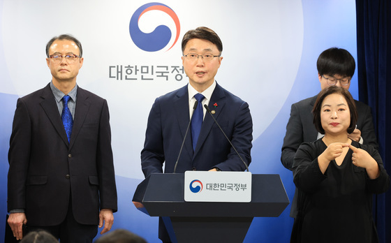 111일 조사에도 의문 투성이 'KT 소액결제 사건'…여전한 '미궁'