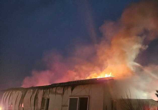 춘천 마트 화재로 11명 대피…철원 주택서도 불