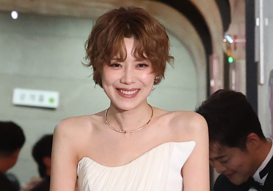 한껏 꾸민 장도연