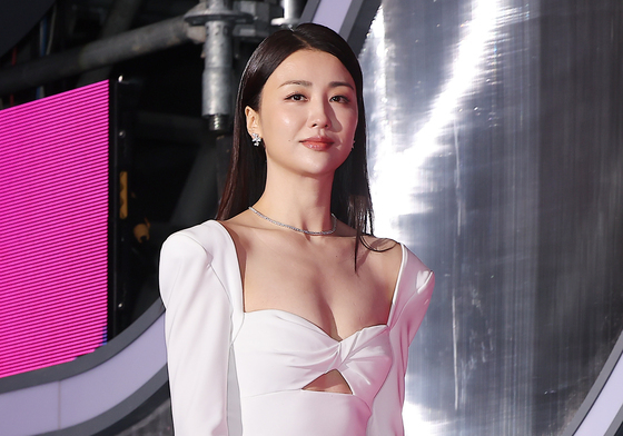 박하선, 입장하는 여신