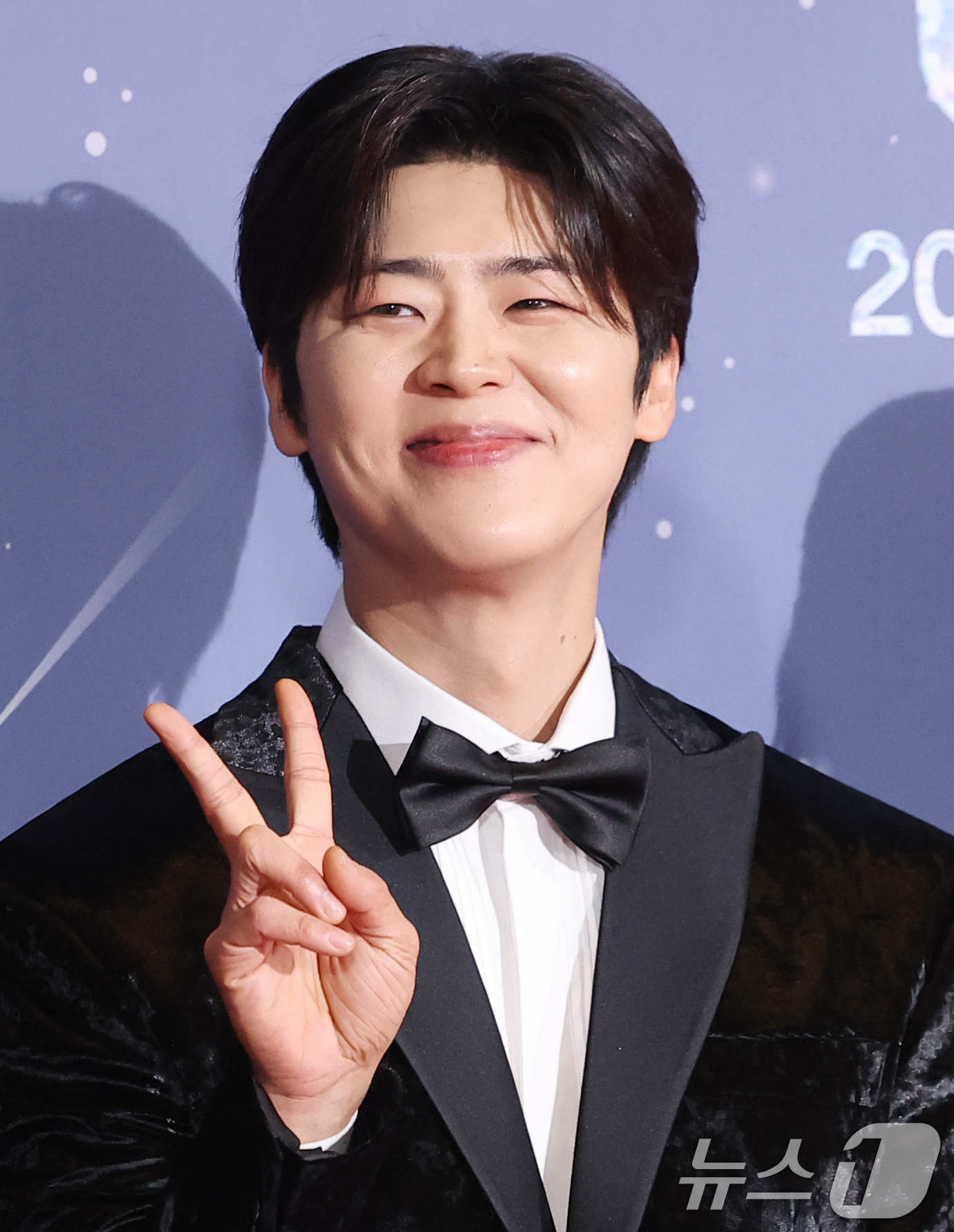 (서울=뉴스1) 권현진 기자 = '나 혼자 산다' 팀 박지현이 29일 오후 서울 마포구 MBC 미디어센터 공개홀에서 열린 '2025 MBC 방송연예대상' 레드카펫 행사에 참석해 포 …