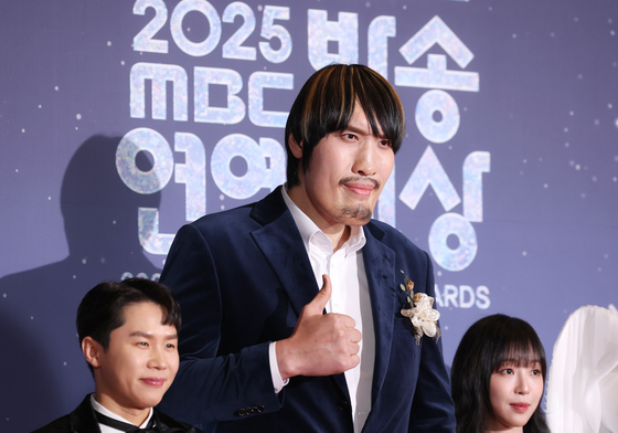 '전지적 참견 시점' 최홍만, 방송연예대상 신인상