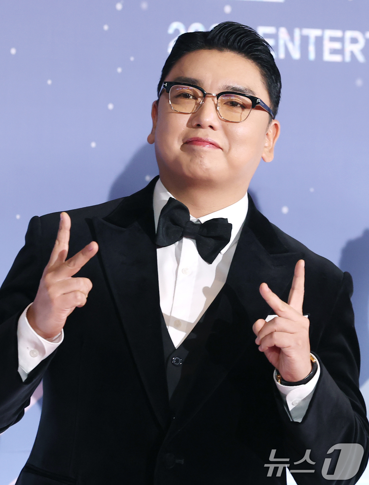 (서울=뉴스1) 권현진 기자 = '극한84' 곽범이 29일 오후 서울 마포구 MBC 미디어센터 공개홀에서 열린 '2025 MBC 방송연예대상' 레드카펫 행사에서 포즈를 취하고 있다 …