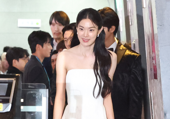 옥자연, 순백의 아름다움