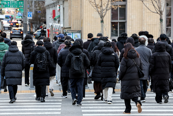 [오늘의날씨] 인천(12일,금)…구름 많음 아침 최저 -8~-1도