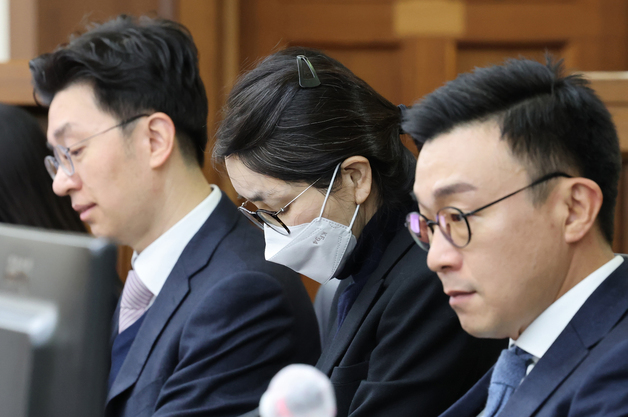 '통일교 국힘 집단 입당' 김건희·한학자, 오늘 첫 재판