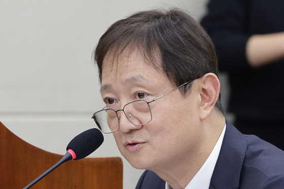 이찬진, 금융지주 회장 첫 대면…"CEO 후보, 내·외부 공정 경쟁해야"