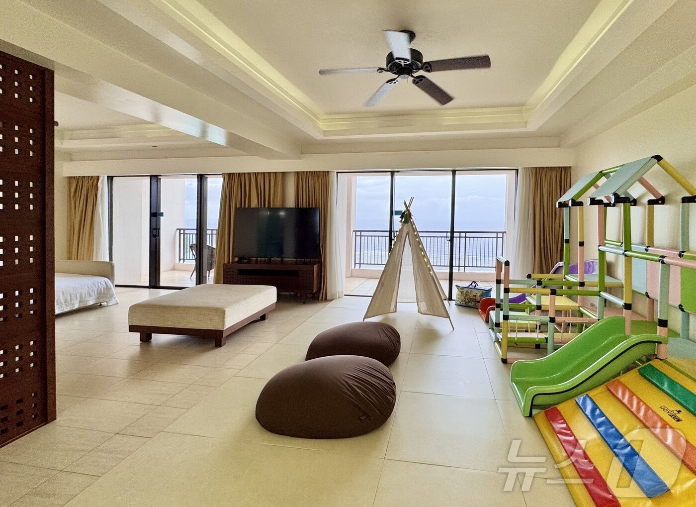 본문 이미지 - PIC 괌 내 로열클럽 패밀리 스위트 ⓒ News1 이민주 기자