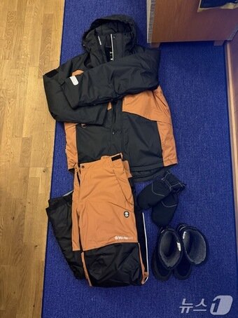 본문 이미지 - 레비에서 대여할 수 있는 방한복 세트ⓒ News1 윤슬빈 관광전문기자