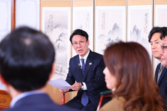 응급환자 이송체계 개선 토론회서 발언하는 김민석 총리