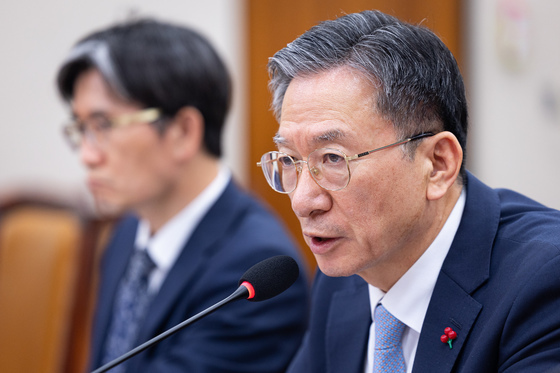 정성호 "과거와 다른 법무부 역할 보여야…서해 피격 수사지휘 안할 것"(종합)