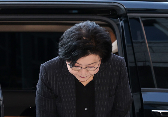 이혜훈 "민주주의 회복 위해 희생한 민주시민에 머리 숙여 사과"