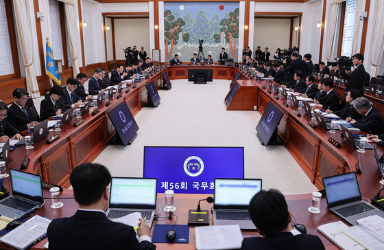 국무회의 문턱 넘은 내란전담재판부 설치법…판사회의, 추가 회의 준비