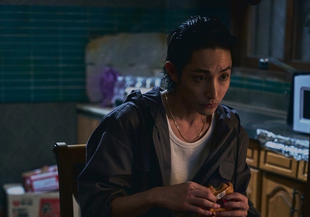 '시스터' 이수혁, 캐릭터 스틸…잘생긴 납치범의 냉혹한 본성 [N컷]