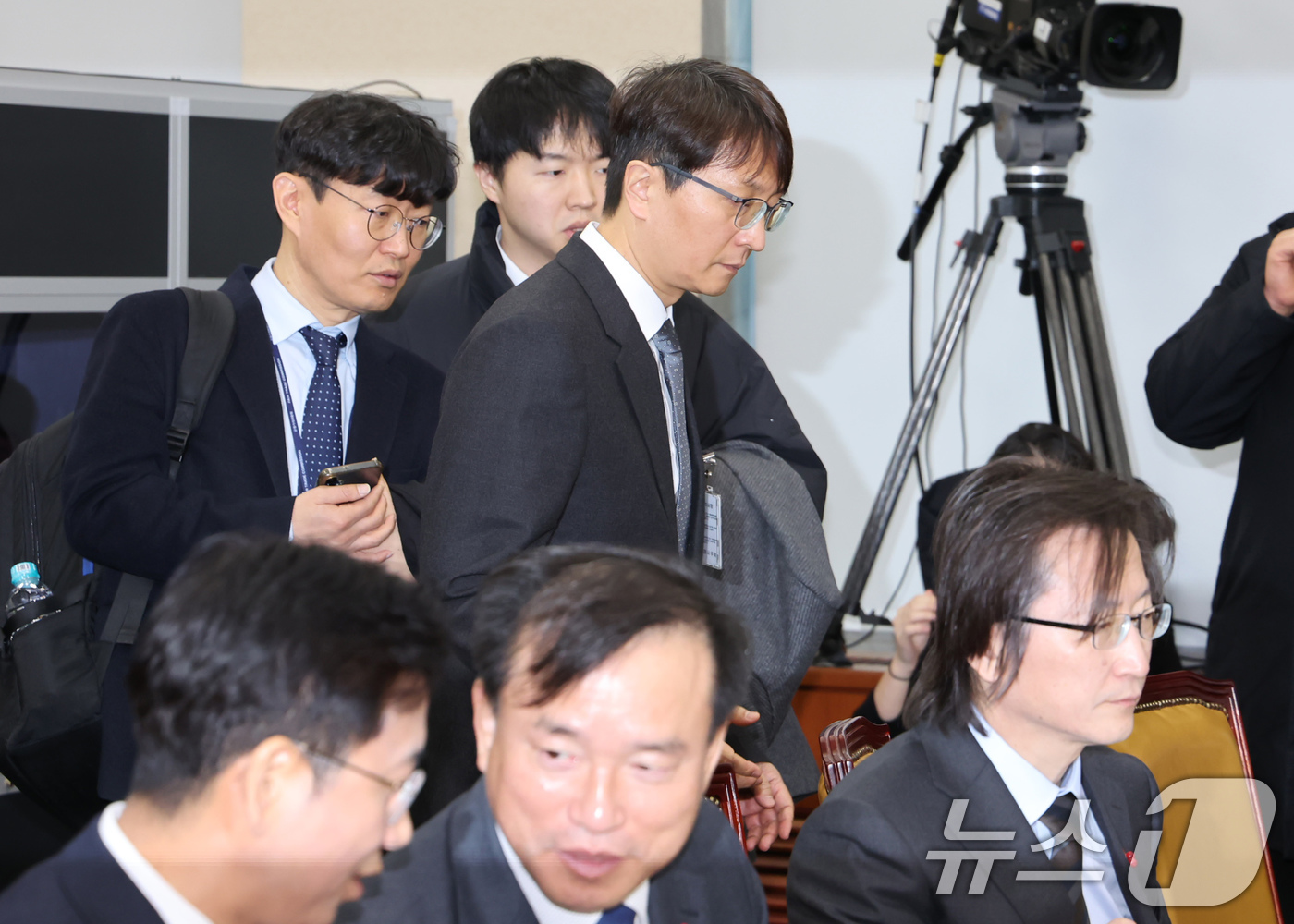 (서울=뉴스1) 장수영 기자 = 박대준 전 쿠팡 대표이사가 30일 서울 여의도 국회에서 열린 제430회국회(임시회) 쿠팡 침해사고 및 개인정보 유출, 불공정 거래, 노동환경 실태 …