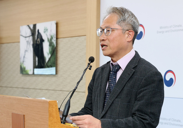 40년간 이어진 곰 사육 및 웅담 채취 전면 금지