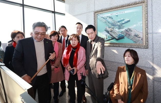 새만금 찾은 장동혁 당대표