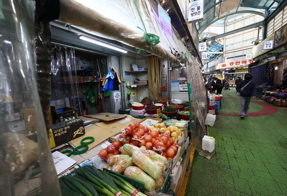 11월 소비 감소폭 1년 9개월 만에 최대