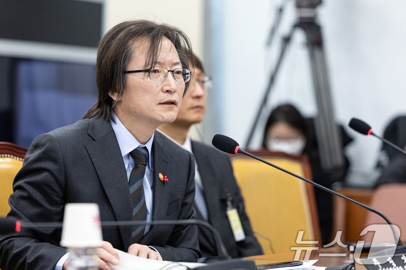 본문 이미지 - 주병기 공정거래위원장이 30일 서울 여의도 국회에서 열린 제430회국회(임시회) 쿠팡 침해사고 및 개인정보 유출, 불공정 거래, 노동환경 실태 파악과 재발방지 대책 마련을 위한 연석 청문회에 출석해 의원 질의에 답변하고 있다. 2025.12.30/뉴스1 ⓒ News1 이승배 기자